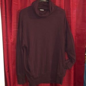 burgundy mock neck sweatshirt